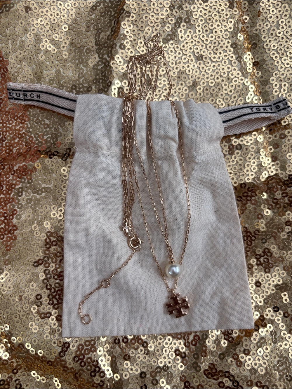 NWOT Tory Burch Gold Pearl Logo Pendant Necklace